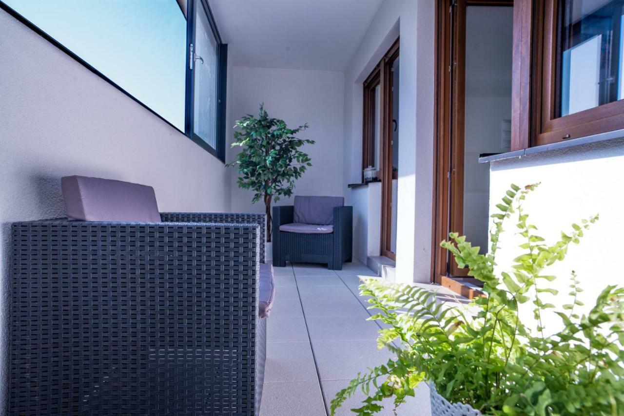 Apartment In The City Center Wroclaw Bagian luar foto